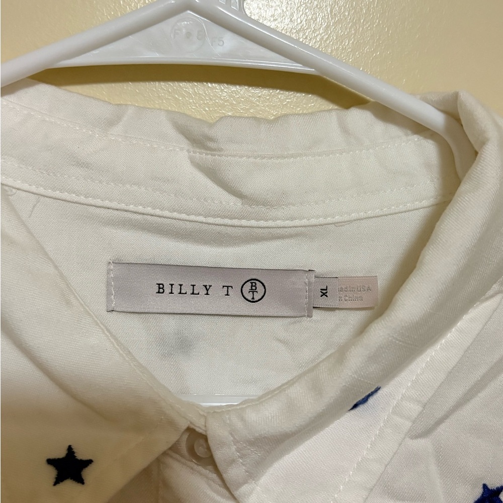 Billy T Elegant White Button-Down Shirt with Navy Star Accents - Picture 7 of 7